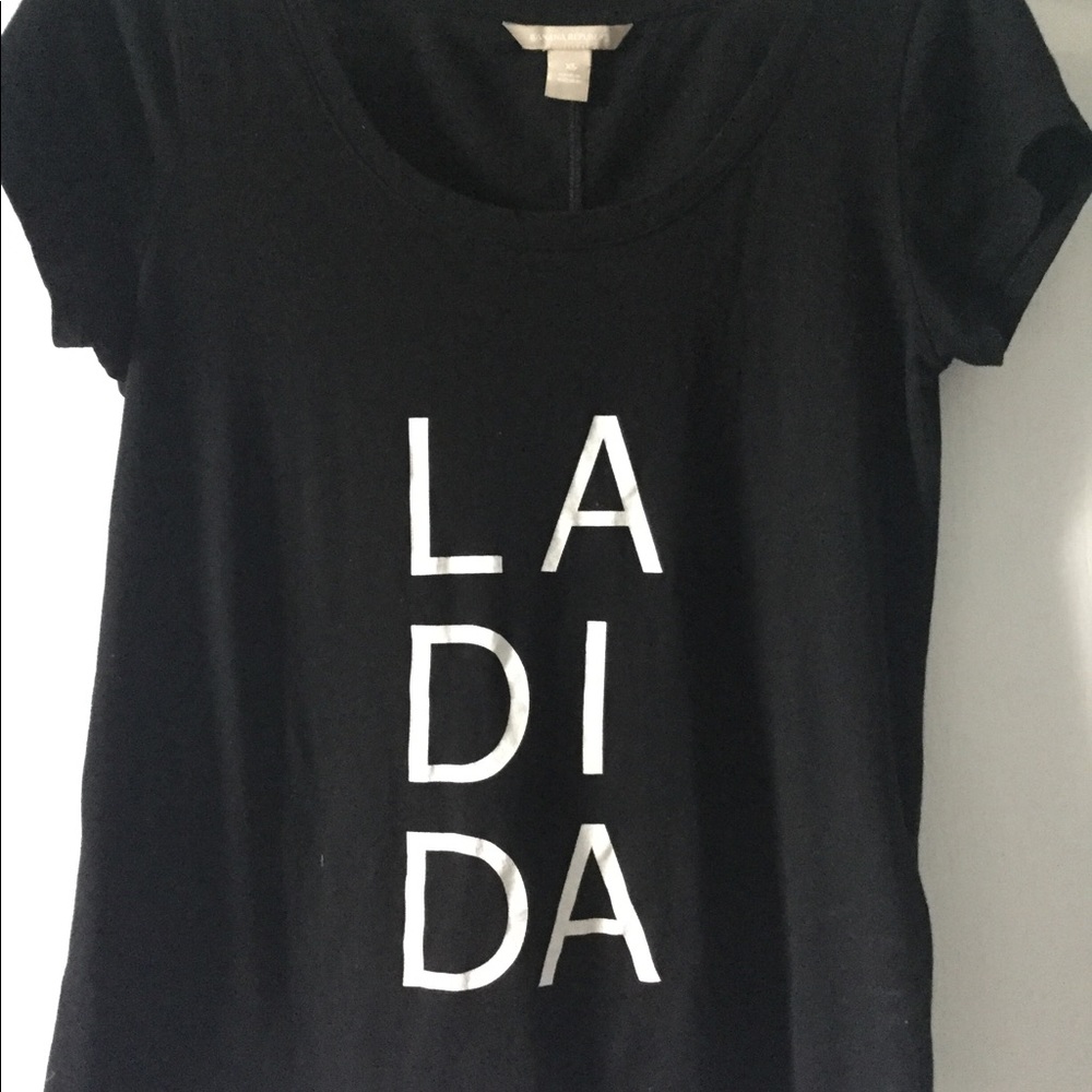 Banana republic tee
